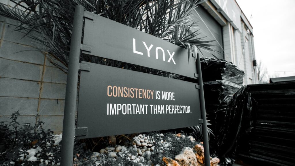 Claude vs GPT-4o summarization — photo by Will gonzalez on Unsplash