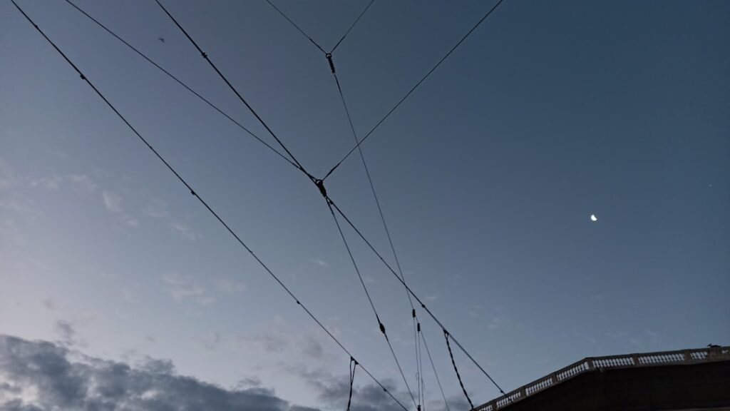 Role Prompting Best Practices: Getting Consistent Behavior from Claude Agents role prompting Claude agents — photo by SinrinF on Unsplash